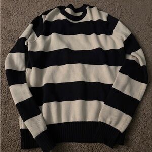 Brandy Melville Black and White Striped Crewneck Sweater